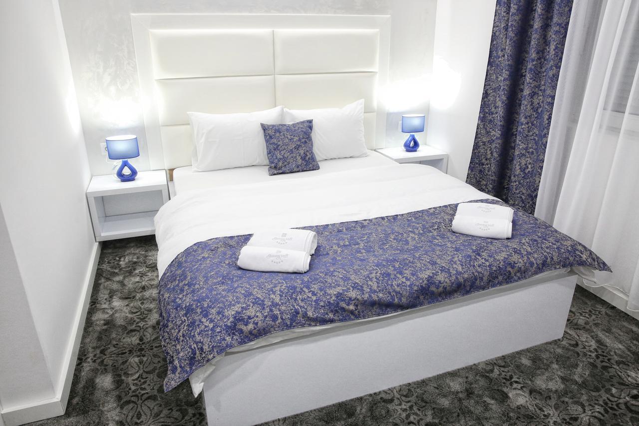 Bed and Breakfast Sunny Hill Garden à Stara Pazova Extérieur photo